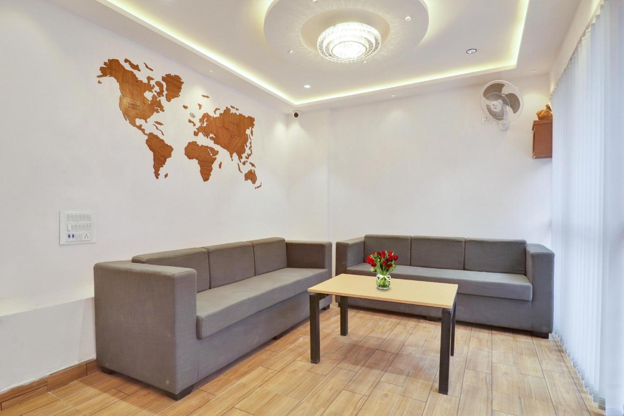 Townhouse S Continental Hotel ไฮเดอราบัด ภายนอก รูปภาพ