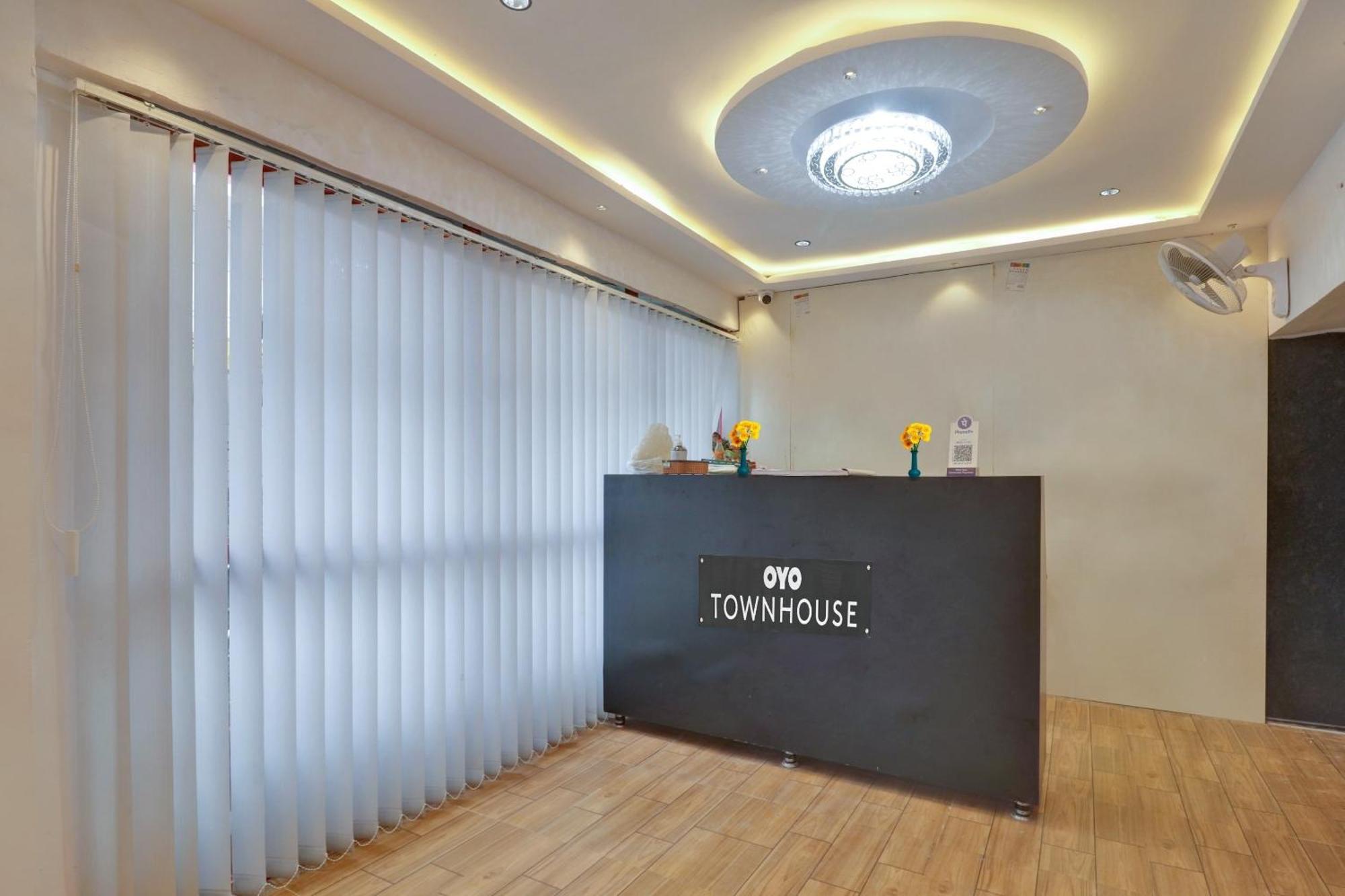 Townhouse S Continental Hotel ไฮเดอราบัด ภายนอก รูปภาพ